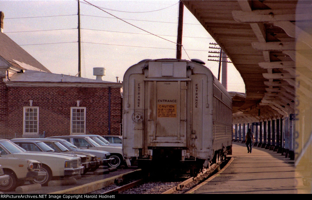 SCL 775003 in the hosue track at Seaboard Station